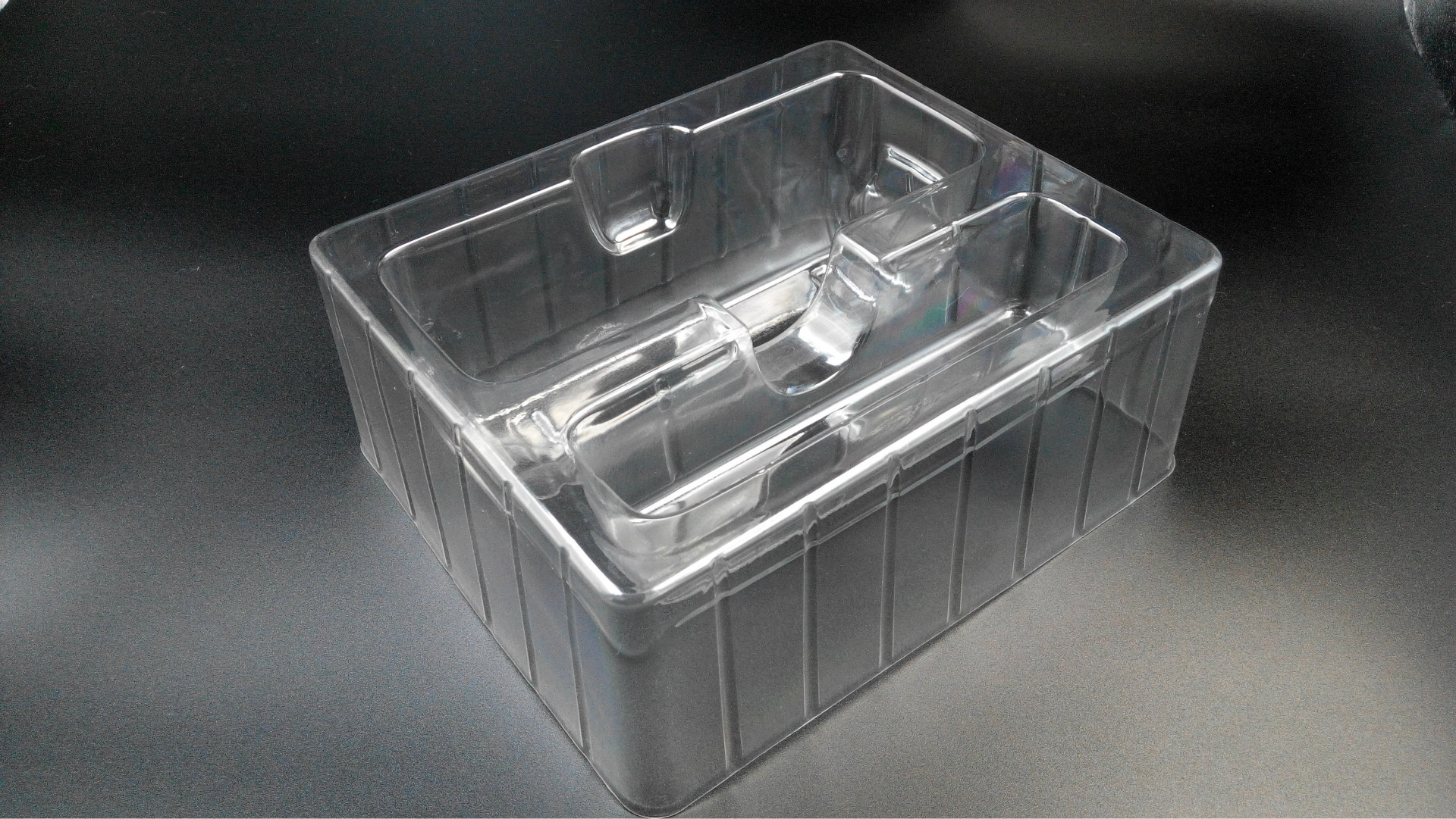 <b>PVC数码电子产品吸塑</b>