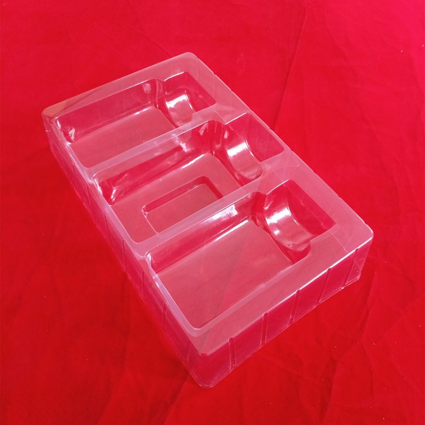 <b>PVC电子产品吸塑盒</b>